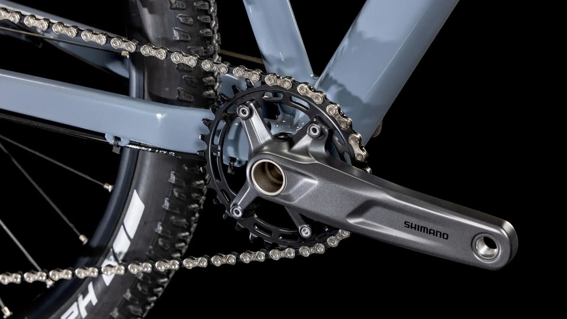 BICICLETA CUBE REACTION PRO SMOKE N BLACK 2025