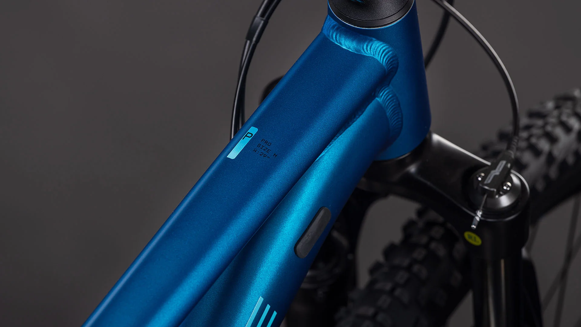 BICICLETA CUBE ATTENTION PRO ELECTRICBLUE N BLUE 2026