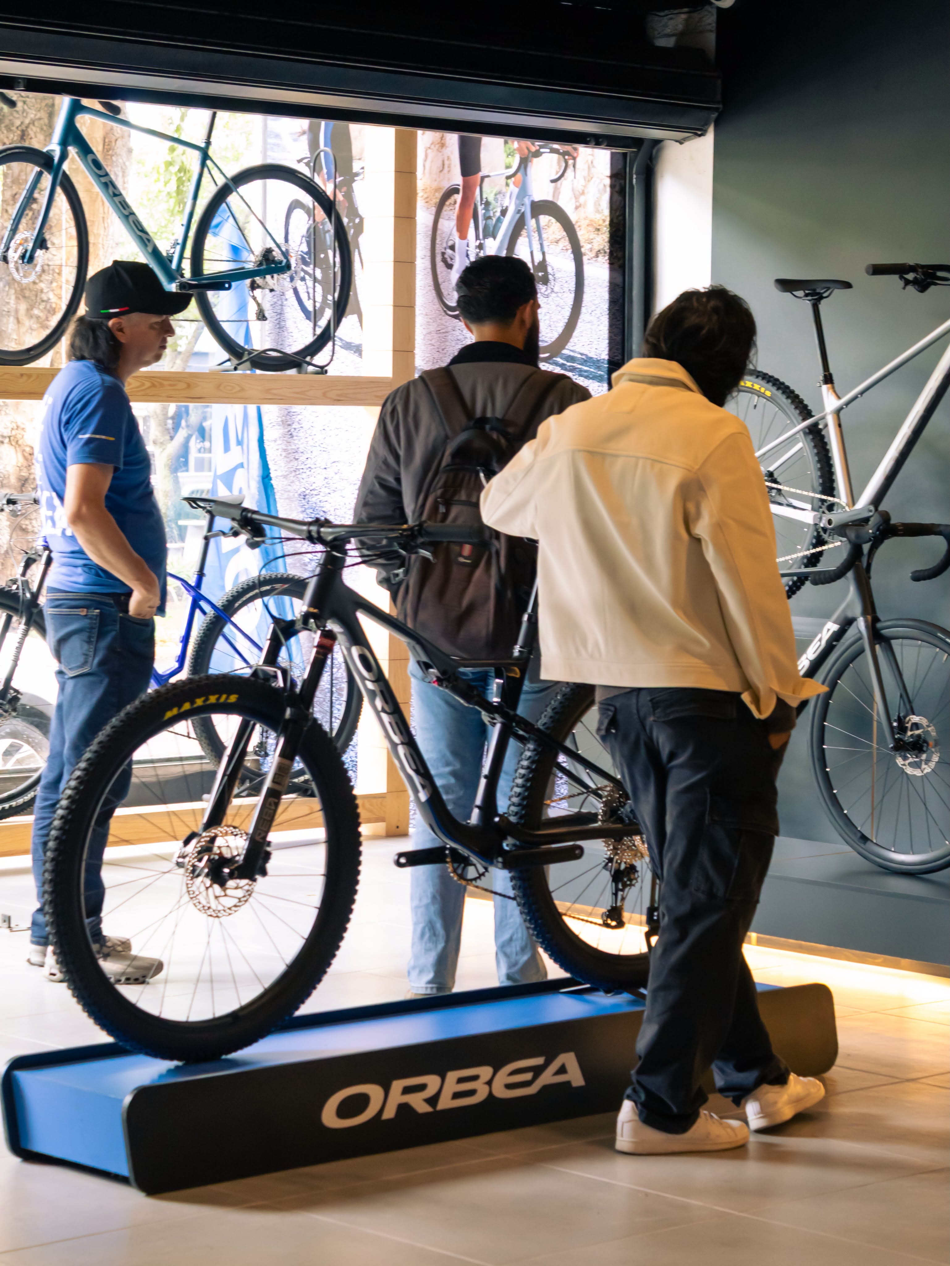 Asesoría BIKEROOM 3
